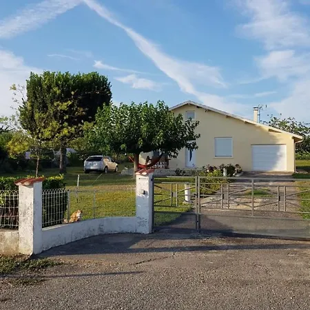 Holiday home La Garenne
